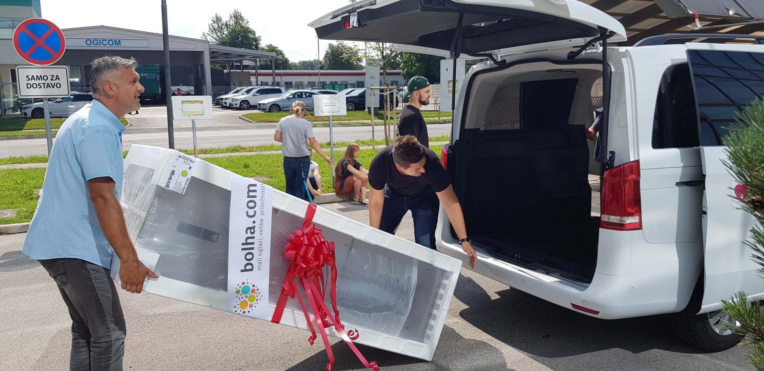 20190712_100839 Podarili smo velik hladilnik 2